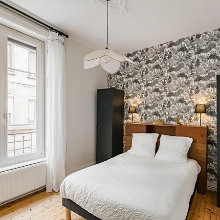 Appartement Athena - T2 Standing Hyper Centre Saint-Etienne (Loire)